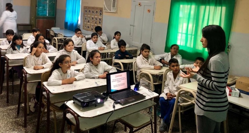 Zoonosis trabaja en las escuelas con talleres