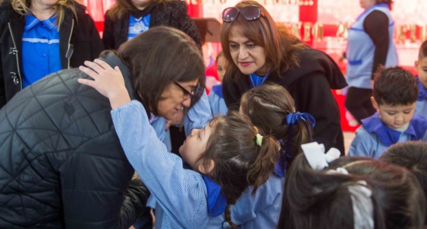Corpacci inauguró un nuevo edificio escolar