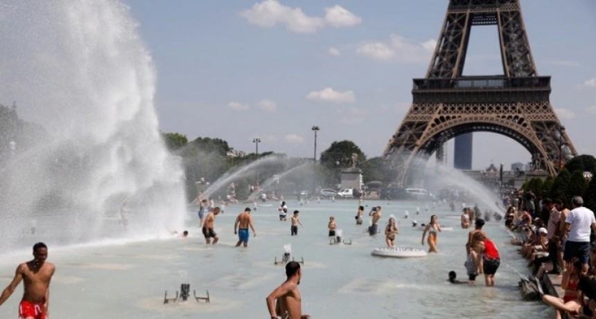 El infierno está llegando: la ola de calor es récord en Europa y se acerca una masa de aire caliente desde el Sahara