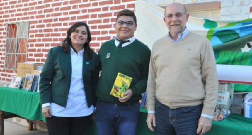 El Sueño de Luis se cumplió y Las Barrancas ya cuenta con su biblioteca