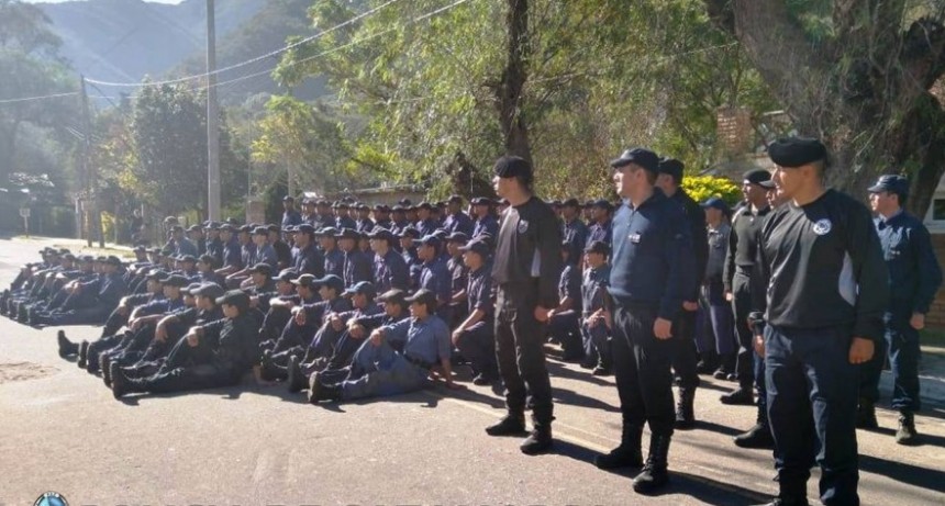 Finalizó el período de adaptación para el tercer grupo de aspirantes a agentes de la policía