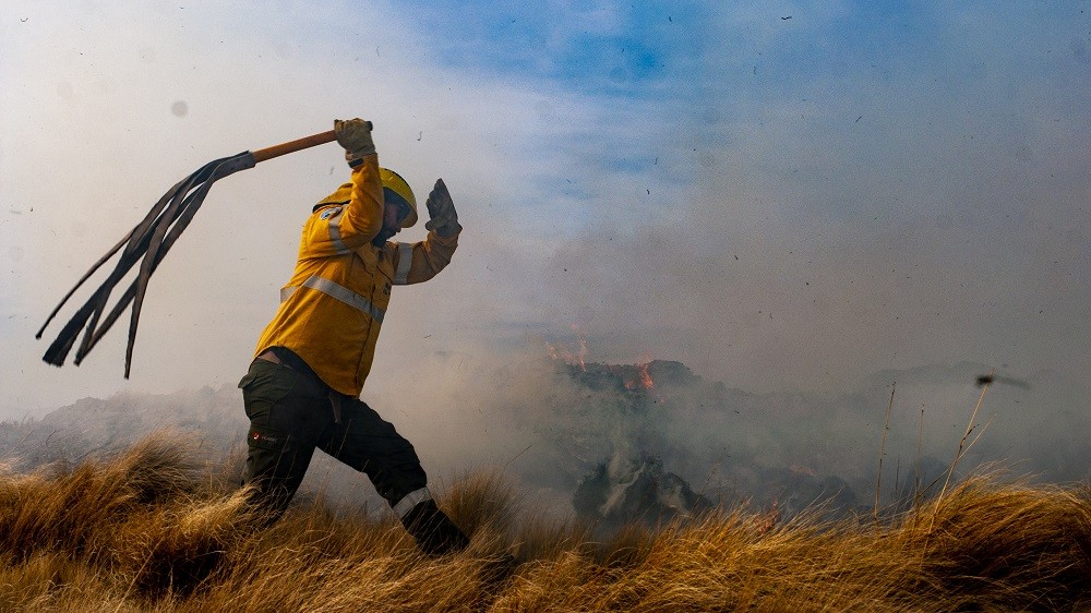 Cerro Ancasti hoy se espera contener la totalidad del incendio