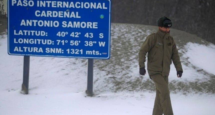 El Gobierno autorizó el ingreso de ciudadanos chilenos a través de tres pasos fronterizos 