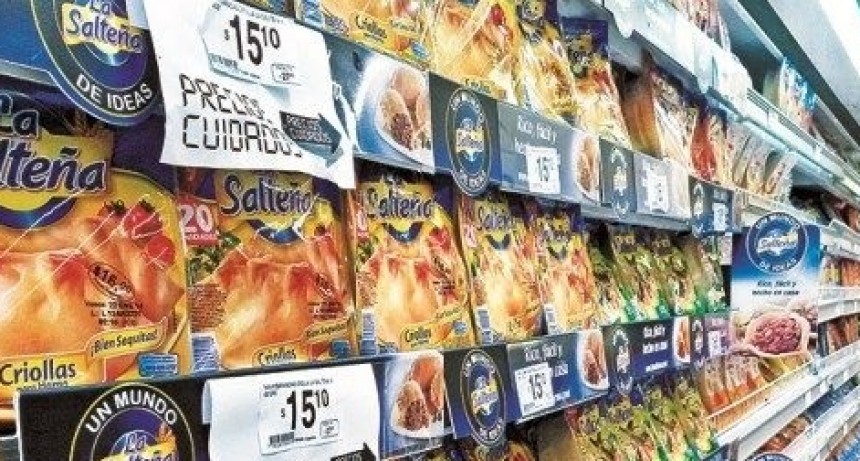 Se lanzó Súper Cerca con 70 productos a precios congelados hasta fin de año
