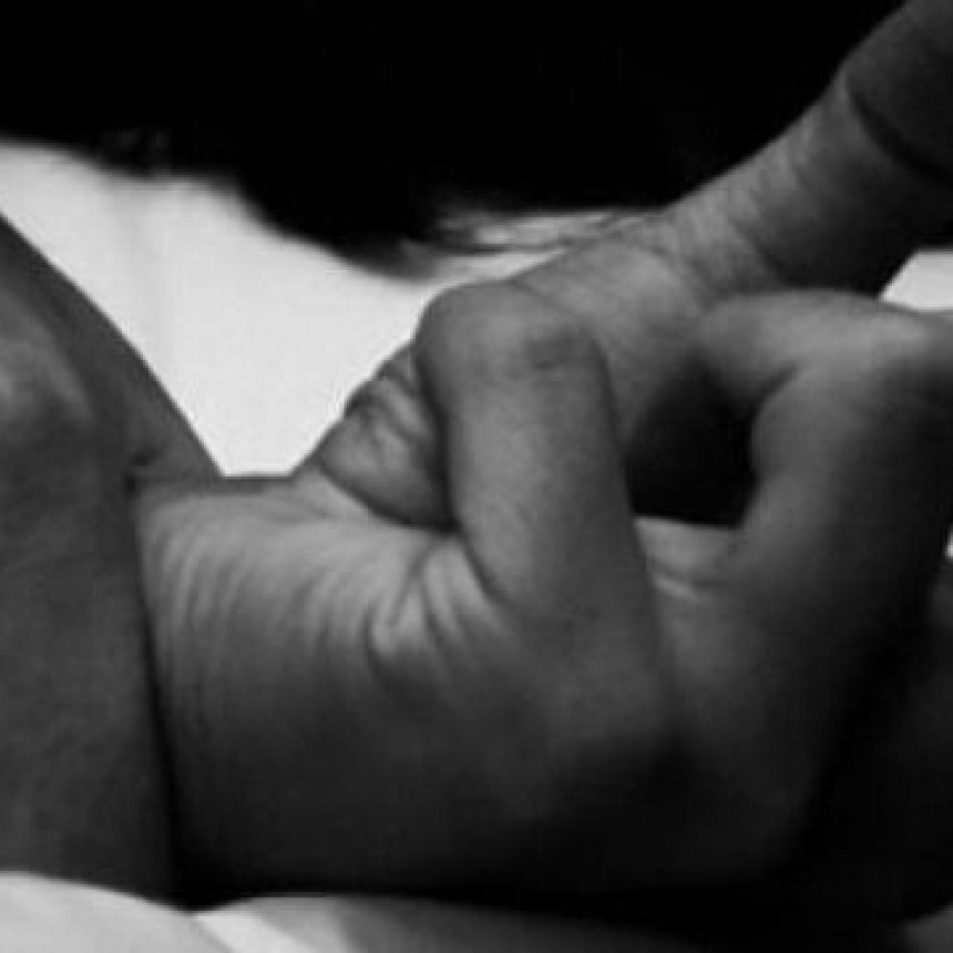 Le ofrecieron revender productos de cartilla y sufri&oacute; violaci&oacute;n m&uacute;ltiple
