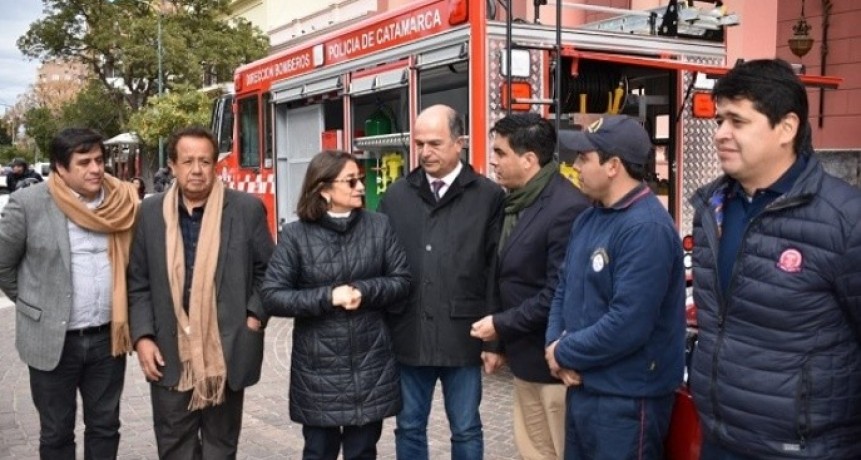 La provincia pago una deuda de m&aacute;s de un mill&oacute;n de pesos que ten&iacute;a con Bomberos