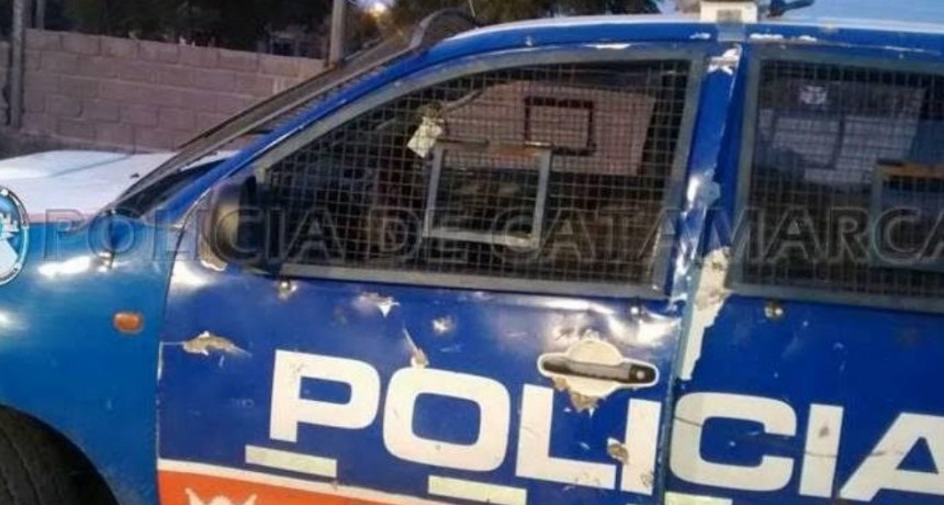 Familiares apedrearon y agredieron a Polic&iacute;as por detener a Menores Arrebatadores 