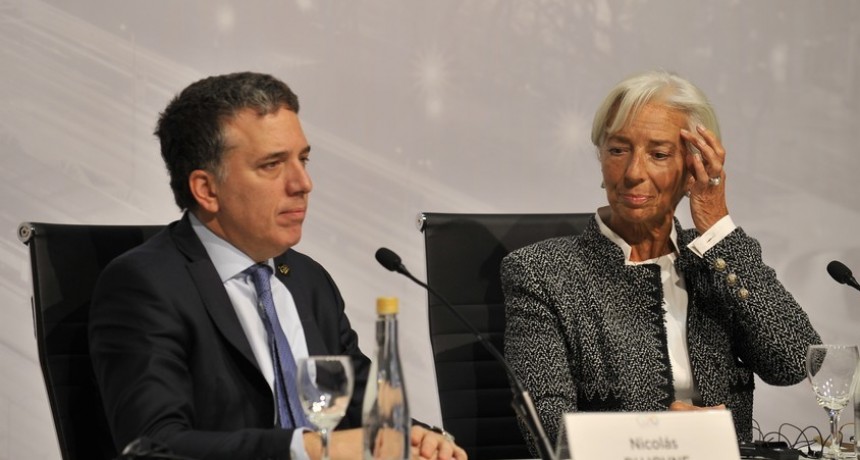 Lagarde estim&oacute; que la econom&iacute;a mejorar&aacute; en 2019, pero remarc&oacute; que "hay que alcanzar la meta de inflaci&oacute;n"