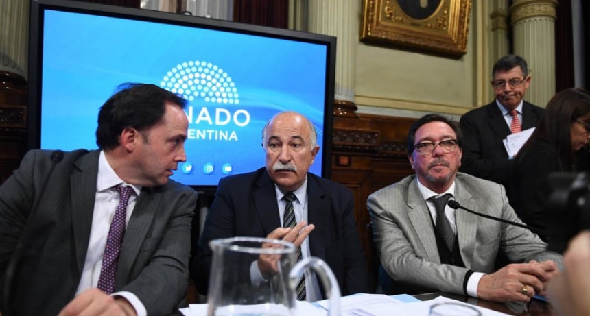 Mera cuestion&oacute; duramente Rubinstein: &ldquo;Le falla la vista y le falla la memoria&rdquo;