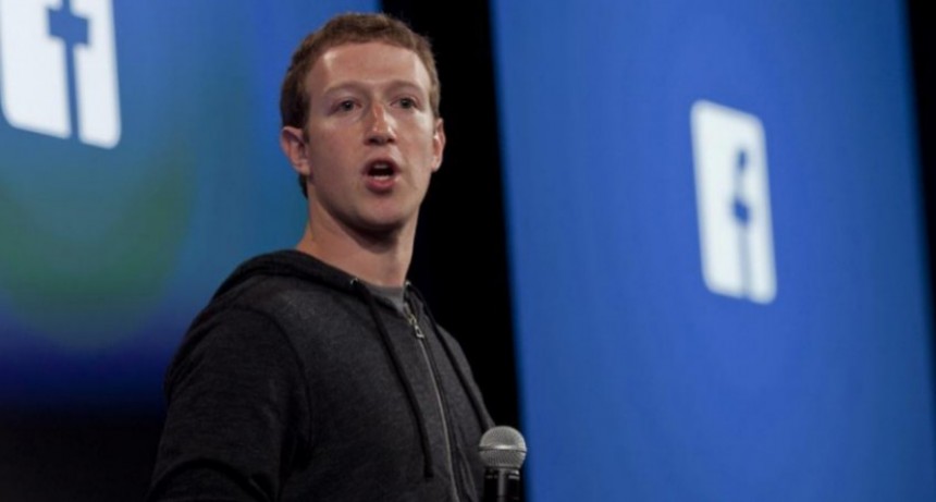 Acciones de Facebook se desplomaron en Wall Street, perdi&oacute; USD 119.000 millones 