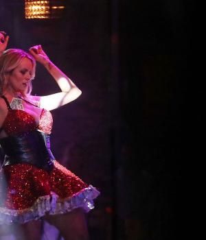 Actriz porno que denunci&oacute; a Donald Trump acab&oacute; presa