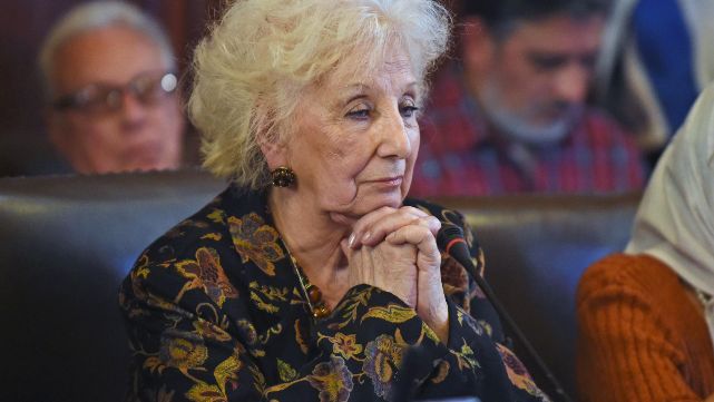 Para Carlotto, "volvemos a correr el mismo riesgo de la represi&oacute;n"