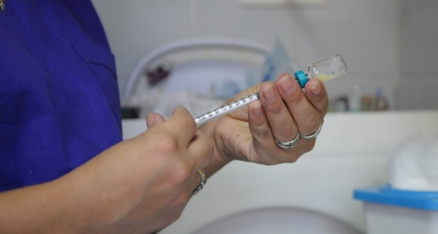 Polémica por las vacunas: según un informe oficial, en 2018 se compraron menos dosis