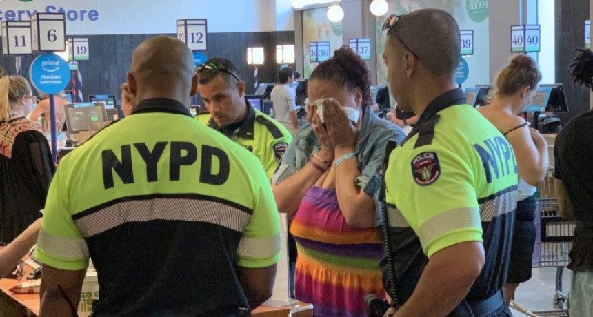 Robó un supermercado por hambre pero la policía tuvo una emocionante reacción