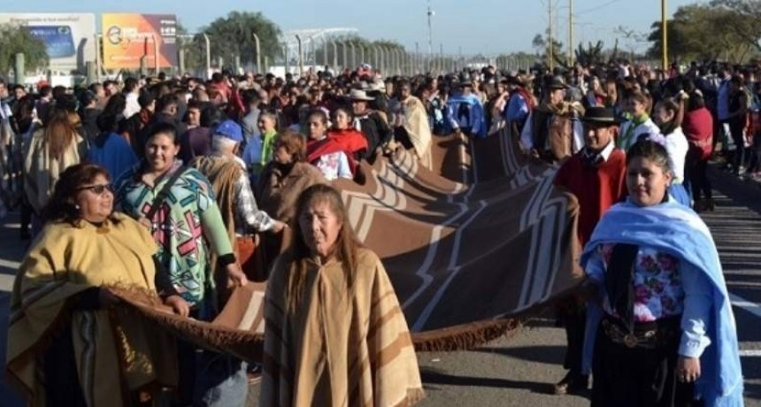 Este viernes, Al Poncho con poncho