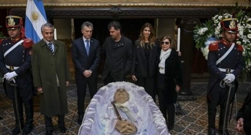 Mauricio Macri despidió al Ex presidente De la Rúa en el Congreso