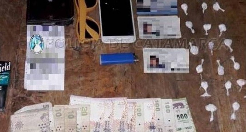 Sorprendieron a tres adolescentes con 21 dosis de cocaína