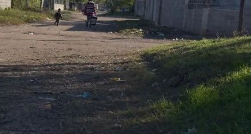 Macabro hallazgo de joven muerta en un descampado