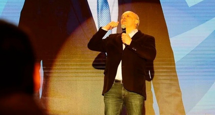 José Luis Espert lanzó su campaña: No le hagamos el juego a la demente multiprocesada ni al acomplejado