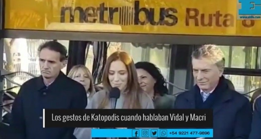 Video: los gestos de un intendente K mientras Vidal y Macri inauguraban el Metrobus de San Martín