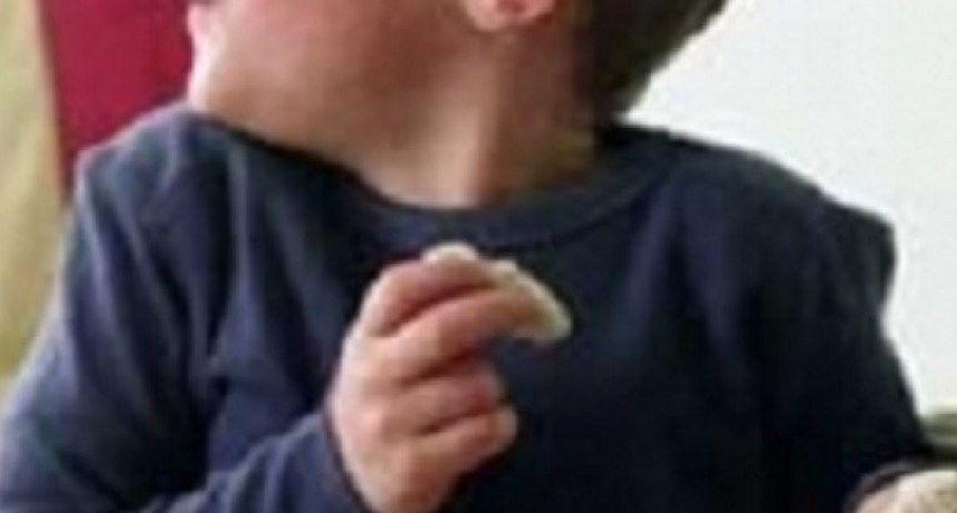 Resguardan a dos nenes que quisieron robar nueces confitadas