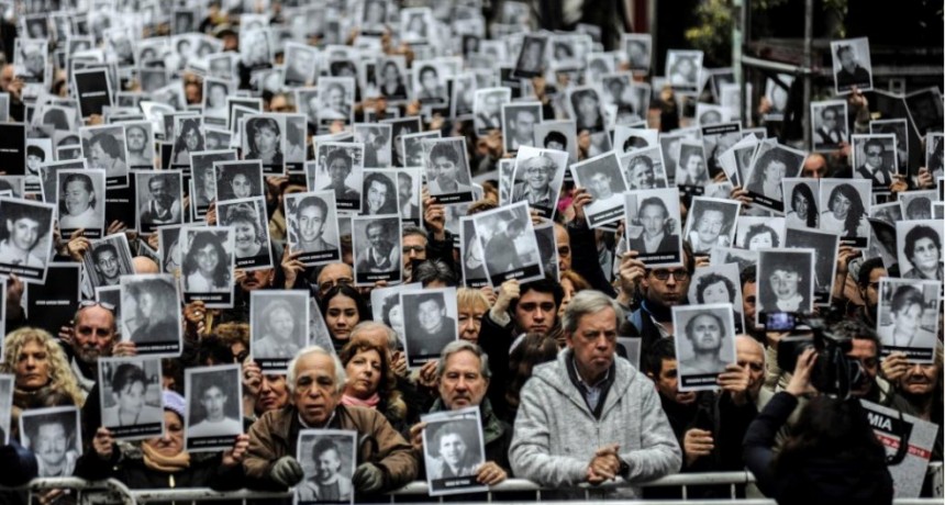 El Gobierno dio un nuevo plazo para las indemnizaciones a las víctimas del atentado a la AMIA