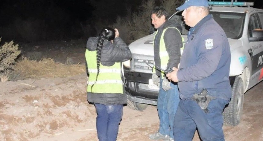 Hallan cuerpo calcinado: investigan si es la mujer desaparecida tras ser hallada con su amante