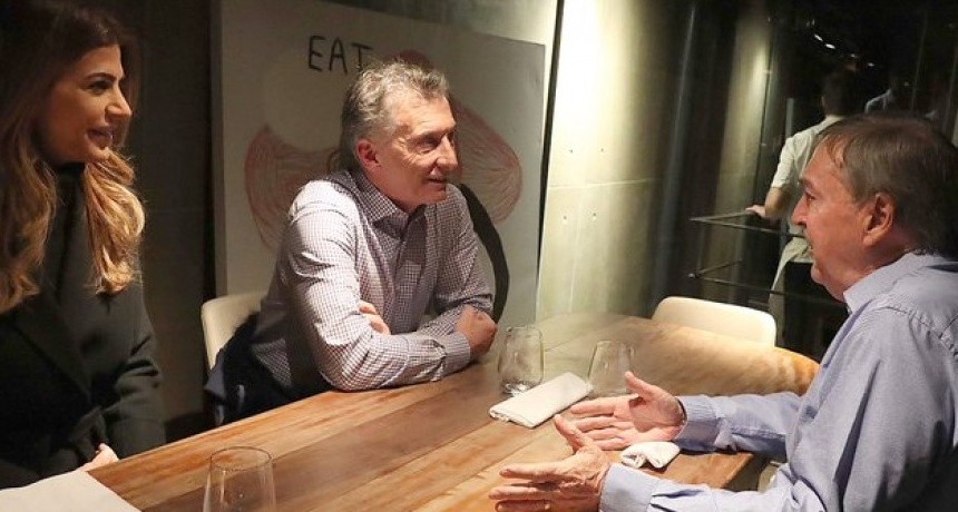 A la vista de todos, Macri y Schiaretti cenaron en un restaurante céntrico 
