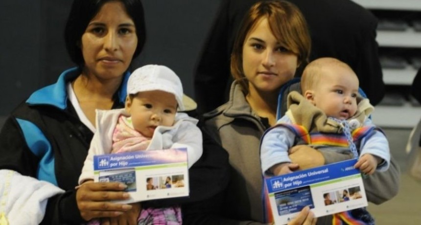 AUH: extienden un requisito indispensable para cobrar