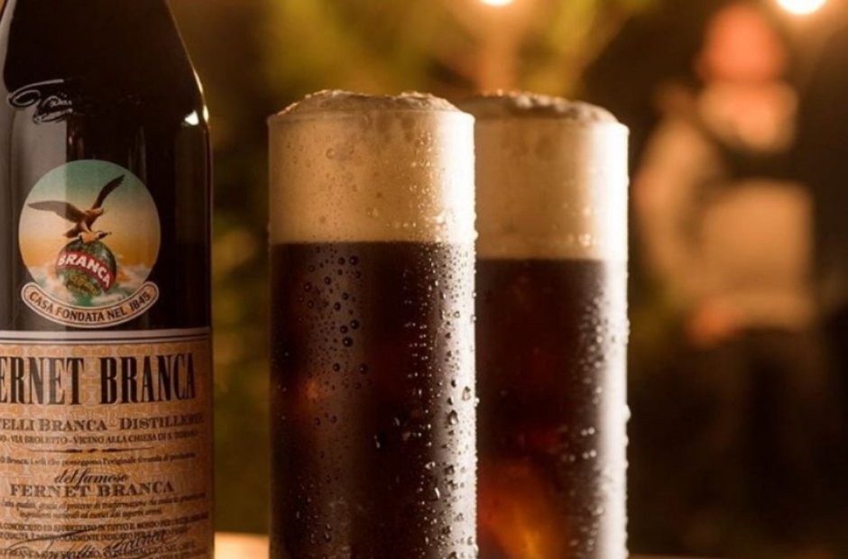 Cerraron la fábrica de Fernet Branca tras un contagio de coronavirus
