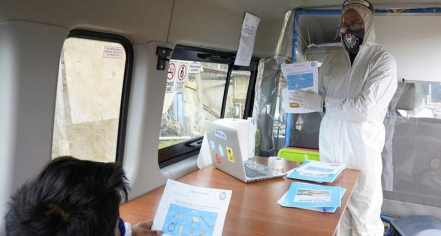  'Aula rodante': el innovador proyecto de una escuela en Chile para democratizar la enseñanza en las zonas rurales durante la pandemia 