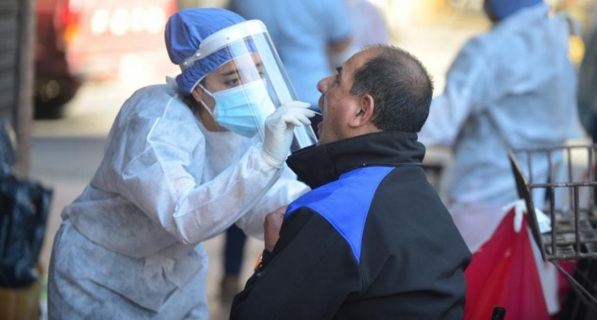 Coronavirus: confirmaron 14 nuevas muertes y asciende a 1.859 la cantidad de víctimas en el país