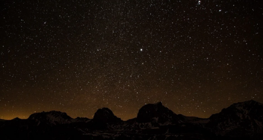 Cinco planetas serán visibles sin telescopio este fin de semana: cómo localizarlos