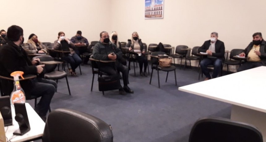 Se reunió la Intersindical Docente, con el Ministro de Educación y el Secretario de Planeamiento