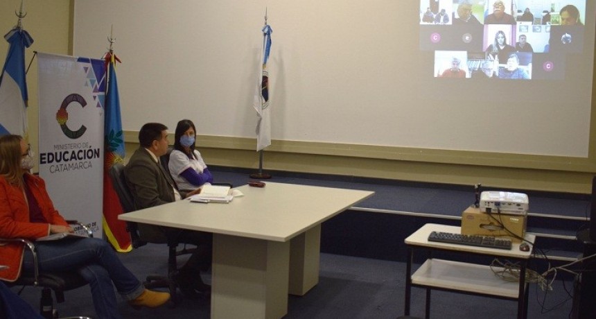 Reunión de Educación y Salud con intendentes por el eventual retorno a clases
