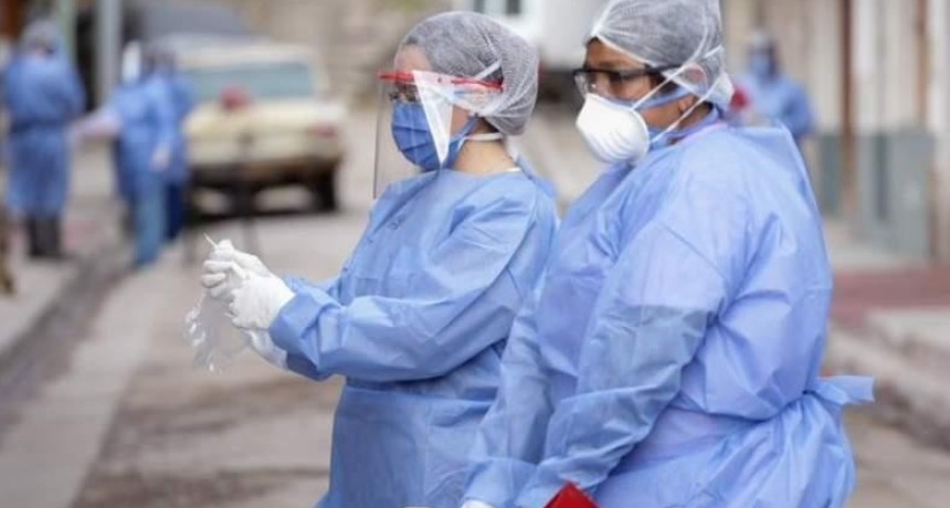 Récord de contagios en 24 horas: se sumaron 6.127 casos de coronavirus y murieron 114 personas