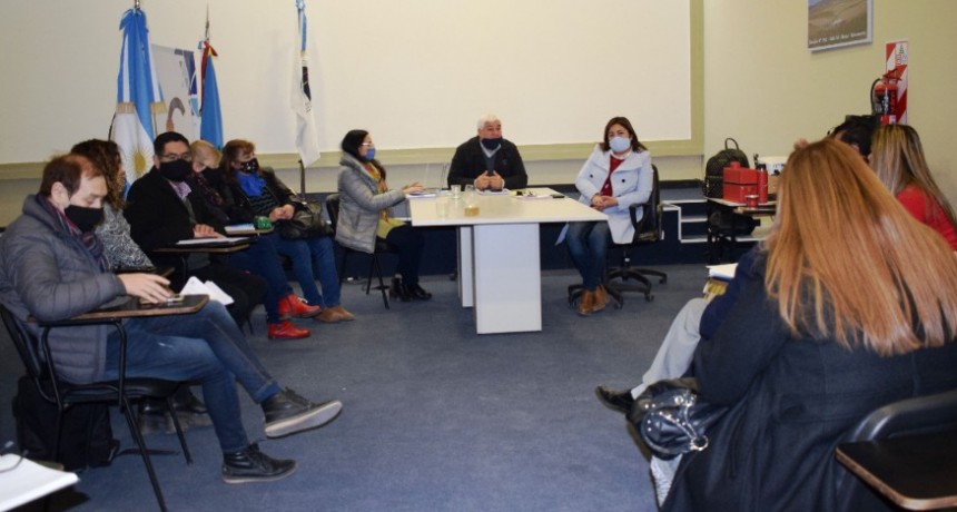 Nueva capacitación sobre violencia contra la mujer en Educación