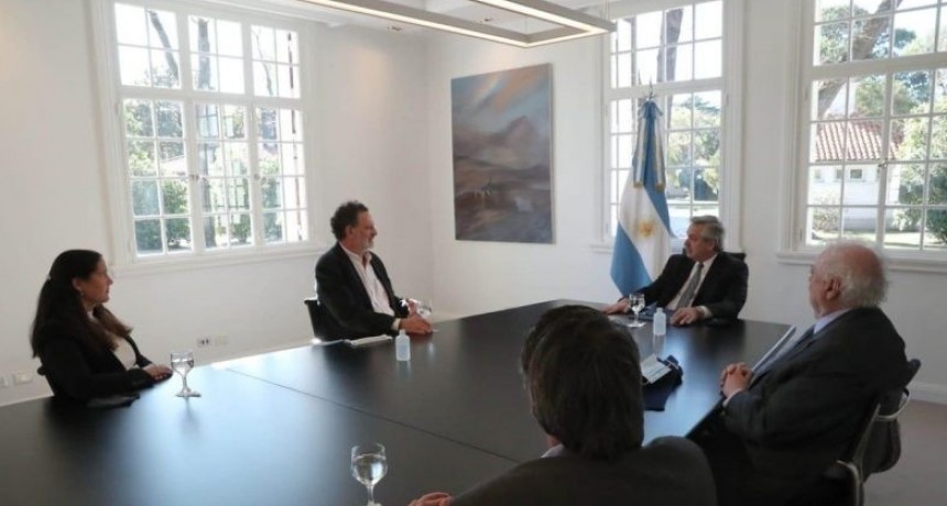 Alberto Fernández mantuvo una reunión clave con científicos que investigan una posible vacuna con suero equino