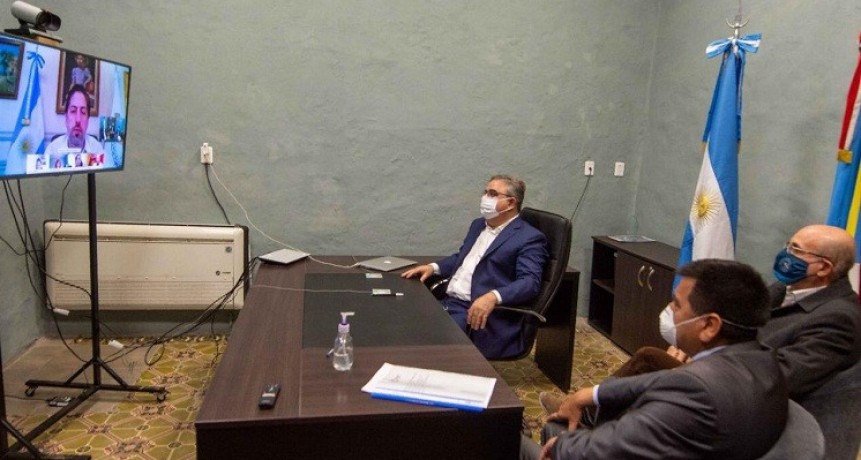 Educación: el lunes será la reapertura de los edificios escolares    