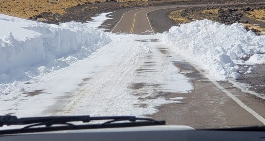 El Paso de San Francisco sigue cerrado por vientos intensos en cordillera