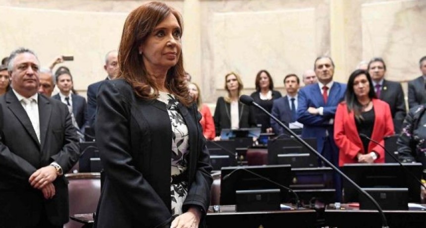El bloque del PJ dar&iacute;a el aval para que allanen los domicilios de Cristina Kirchner
