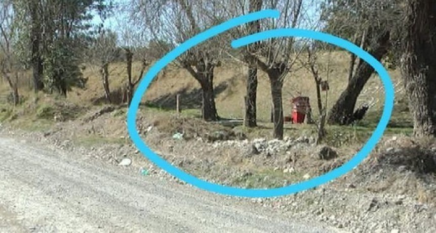 Un ni&ntilde;o quiso fotografiar la luna y capt&oacute; la imagen de un fantasma