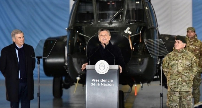 Macri lanza este viernes el despliegue militar "Operativo de Integraci&oacute;n Norte"