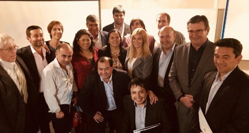 Se re&uacute;nen intendentes Peronistas para frenar la eliminaci&oacute;n del Fondo Solidario