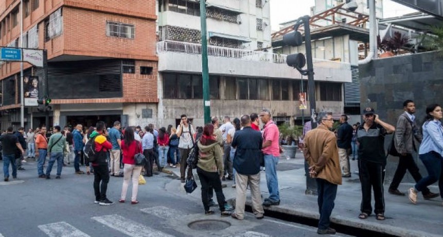 Terremoto de 7,3 grados sacudi&oacute; Venezuela