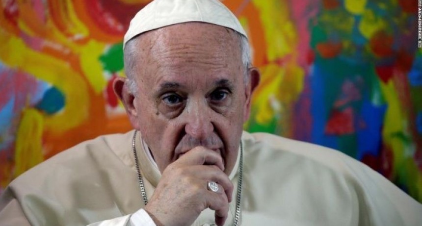 El Vaticano sali&oacute; a explicar los dichos de Francisco sobre la homosexualidad