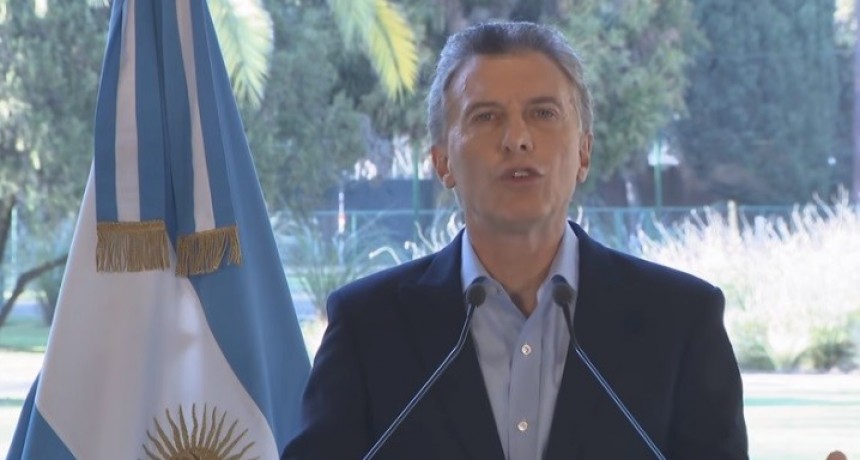 Macri:"Sepan que estoy tomando todas las decisiones necesarias para cuidarlos"