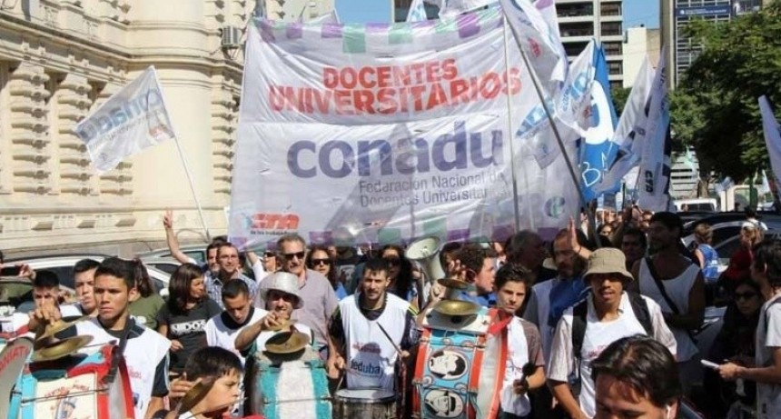 El peronismo no kirchnerista y el PJ nacional tambi&eacute;n se suman a la marcha universitaria