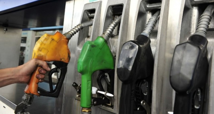 Inminente aumento de la nafta: llegar&iacute;a a $50