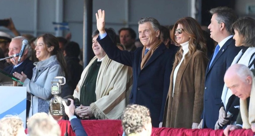 Macri, en la Rural: Se tienen que terminar las retenciones